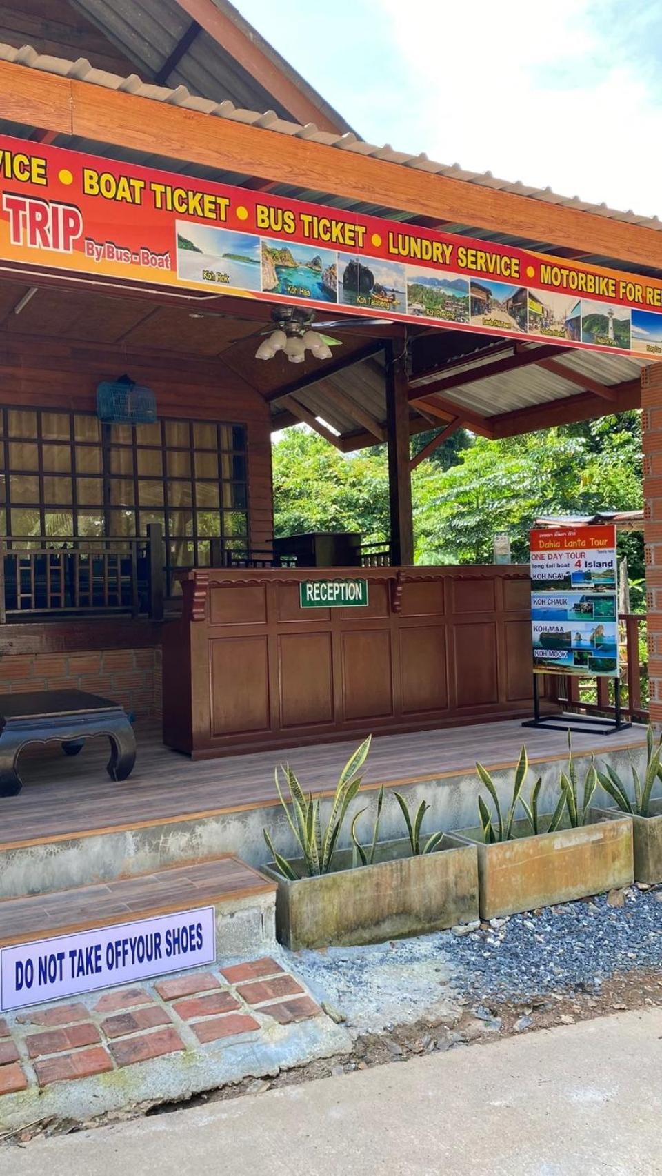 Dahla Lanta Hut Apartment Koh Lanta Bagian luar foto
